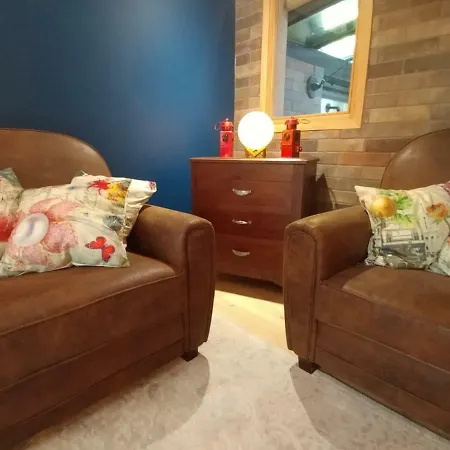 Maison Jardin Et Parking Privé Dans Villa