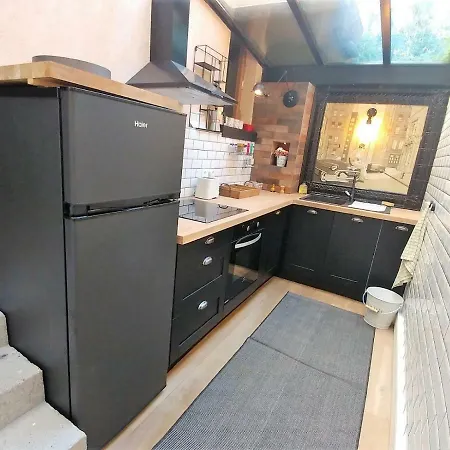 Maison Jardin Et Parking Privé Dans * Grenoble