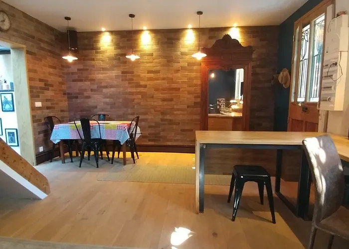 Maison Jardin Et Parking Privé Dans * Grenoble